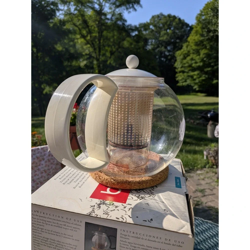Bodum Vintage Zabar's Assam Heat Resistant Glass Teapot With Tea Press Infuser